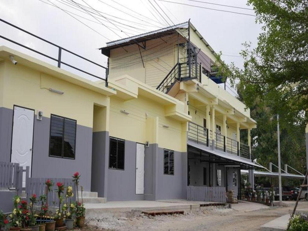 Hotel Oyo 769 Ban Thassanee Chiang Mai Zewnętrze zdjęcie